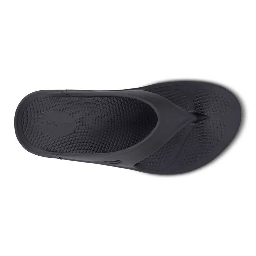 OOfos Unisex OOriginal Sandal - Black- Regular (D) 6 OOfos Unisex OOriginal Sandal - Black- Regular (D) - Image 4