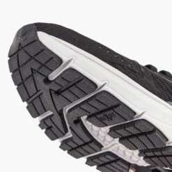 Diadora Women's Mythos Blushield Vortice 8 Running Shoe - Black/White-Regular (B) -Sports Shoe Store 101.179077 C7406 30 HR