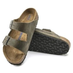 Birkenstock Arizona Soft Footbed Faded Khaki Oiled Nubuck Leather- Regular/Wide -Sports Shoe Store 1019313 sole