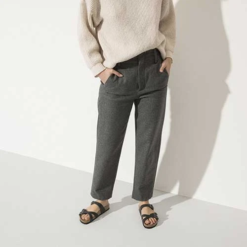 Birkenstock Women's Franca Oiled Leather Sandals- Black- Regular/Wide 5 Birkenstock Women's Franca Oiled Leather Sandals- Black- Regular/Wide - Image 3