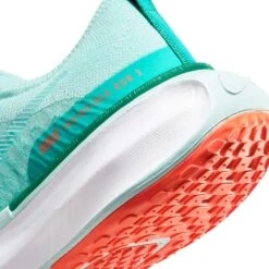 Women's Nike Invincible Run 3 Running Shoe- Jade Ice/White-Clear Jade-Malachite - Regular (B) 15 Women's Nike Invincible Run 3 Running Shoe- Jade Ice/White-Clear Jade-Malachite - Regular (B) -Sports Shoe Store AURORA DR2660 300 PHSYD002 2000