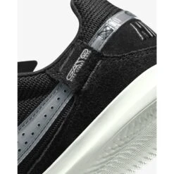 JR Nike Streetgato Soccer Shoe - Black/Summit White 14 JR Nike Streetgato Soccer Shoe - Black/Summit White -Sports Shoe Store d9e945f1 e6fb 47ca 906f c3b7b41c41e0