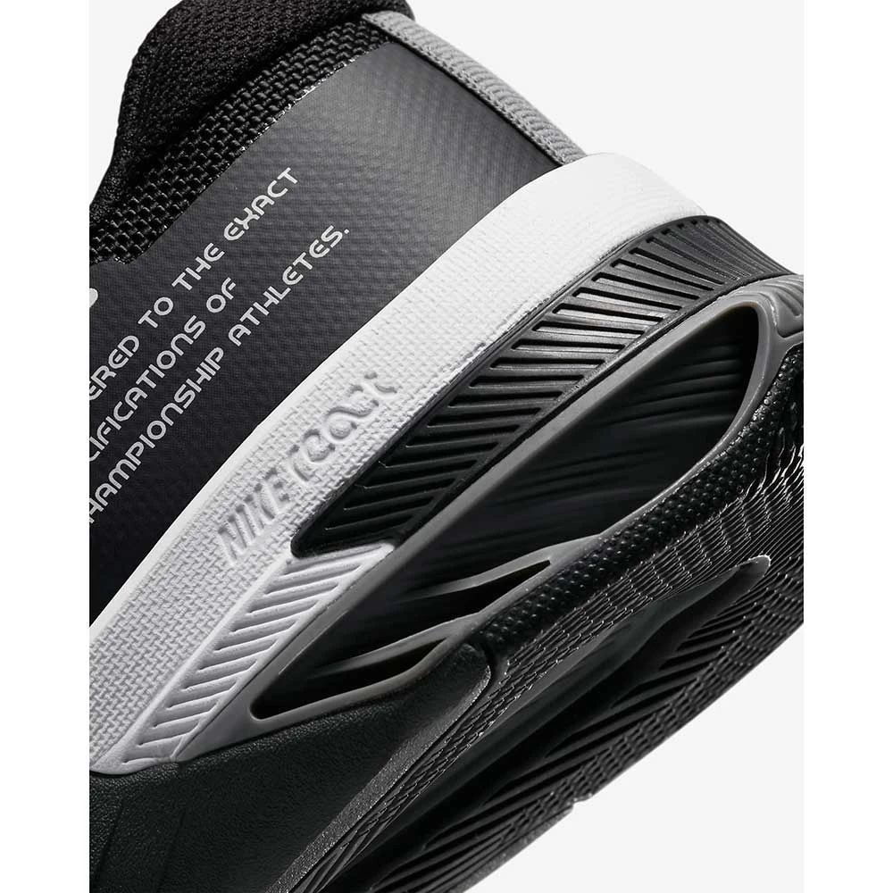 Nike Women's Metcon 8 Training Shoe - Black/White- Regular (B) 10 Nike Women's Metcon 8 Training Shoe - Black/White- Regular (B) - Image 8